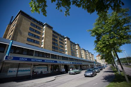 Norra Krokslättsgatan 10 - Photo 2