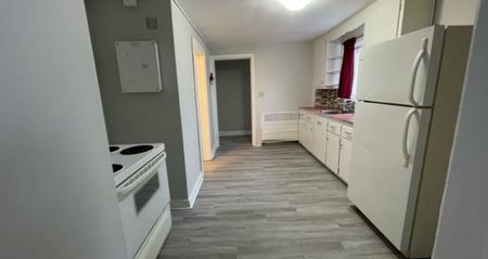 67 Neywash Orillia | $1650 per month | Plus Hydro - Photo 5