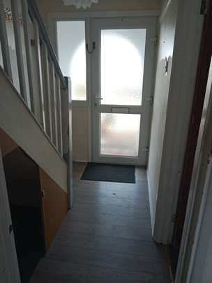 2 bedroom house to rent - Photo 1