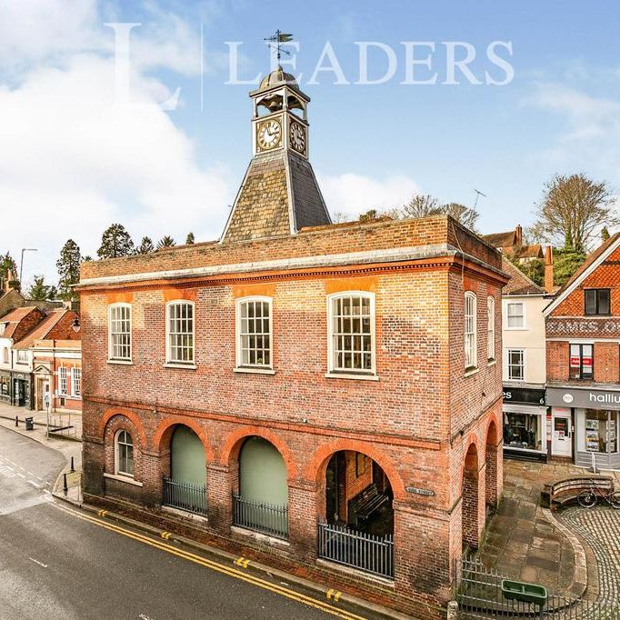 2 bedroom property to rent - Photo 1