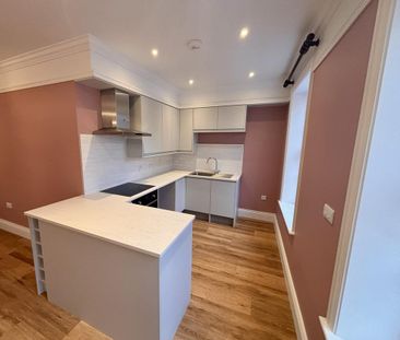 2 bedroom apartment to rent - Photo 4