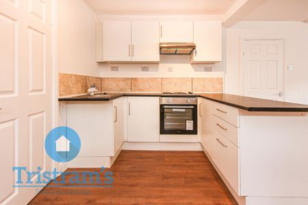 2 bed Flat for Rent - Photo 3