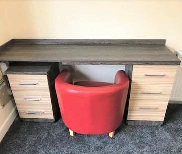 49a High Street, Harborne, B17 9NT - Photo 2