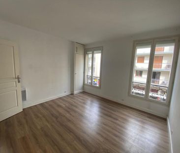 Appartement à louer, 2 pièces - Puteaux 92800 - Photo 3