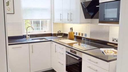 3 bedroom flat to rent - Photo 4