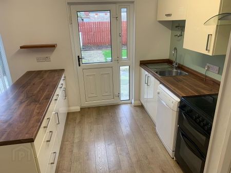 72 Clare Heights, Ballyclare, BT39 9SB - Photo 5