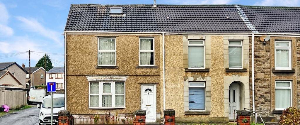 2 bedroom terraced house to rent - Photo 1