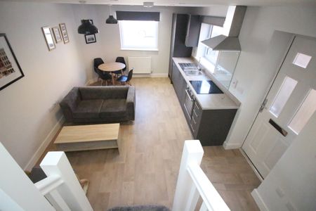 Allensbank Road, Heath - Photo 2