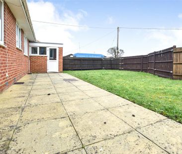 3 bedroom bungalow to rent - Photo 6