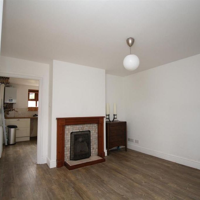 2 bedroom house to rent - Photo 1