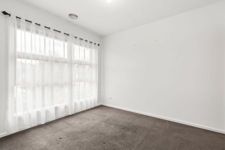 Like New & Ready to call HOME! - Photo 2