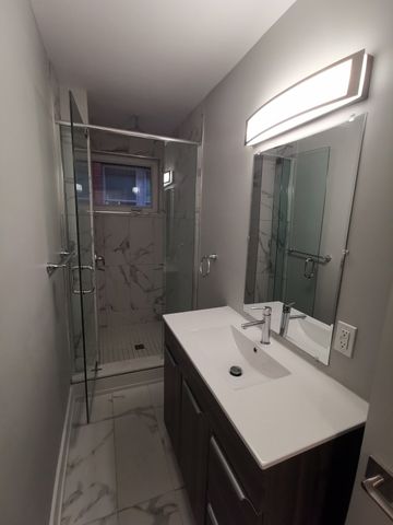 72 Fifth Avenue - 1 - Photo 2
