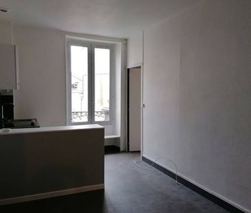 APPARTEMENT DUPLEX - CENTRE VILLE CHAUVIGNY - Photo 2