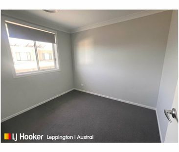 SPACIOUS & WELL SITUATED - Photo 6