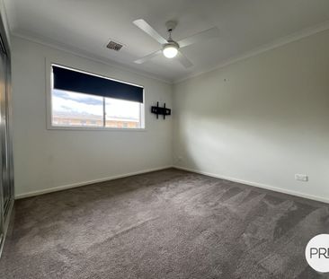 2/53 High Street, Queanbeyan East NSW 2620 - Townhouse For Rent | D... - Photo 3