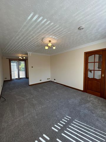 3 bedroom house to rent - Photo 2