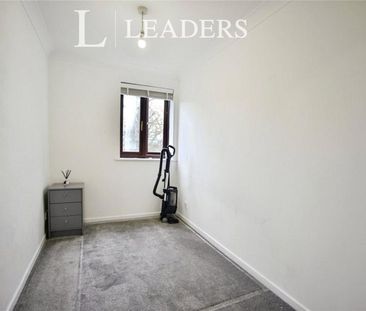 2 bedroom apartment to rent Canvey Walk, Chelmsford, Essex, CM1 - Photo 3