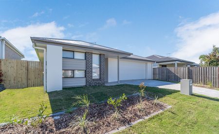 Spacious 4-Bedroom Family Home in Prime Holmview Location - Photo 4