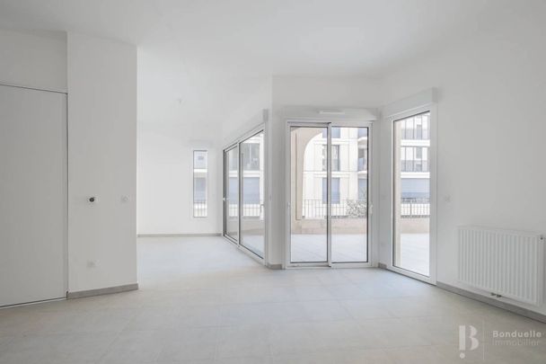 Rental Apartment Bordeaux Saint-Jean - Photo 1