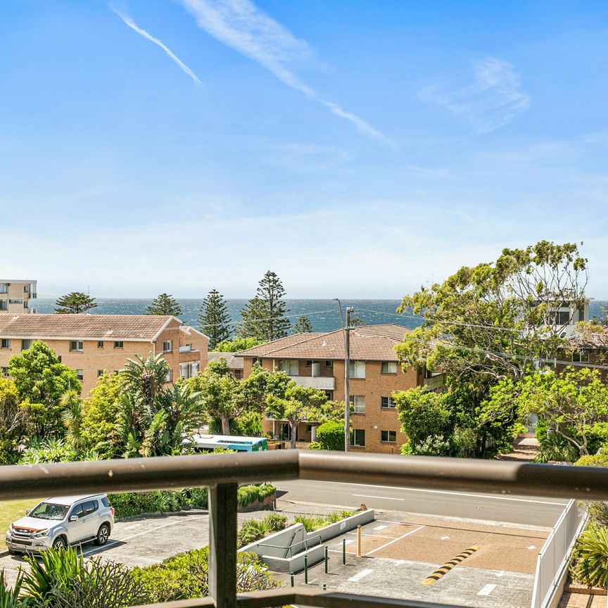 Unit 7/22-26 Corrimal St, Wollongong - Photo 1