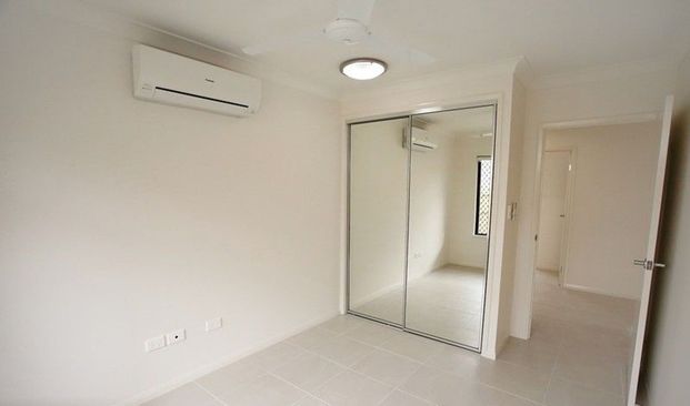 Spacious Family Home in a Quiet Court - Photo 1