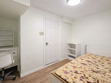 For Lease - 1365 Willowvale Gardens Unit# Bsmt, Mississauga, Ontario - Photo 3