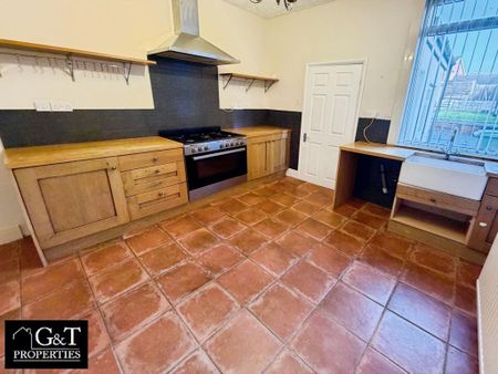 2 bedroom terraced house to rent - Photo 2