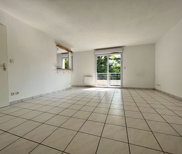 Location Appartement 2 pièces 50m² - Photo 2