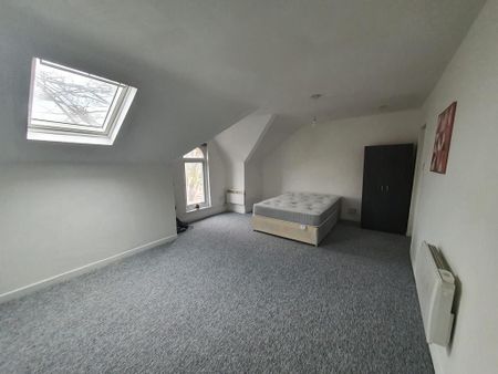 1 bedroom flat to rent - Photo 2