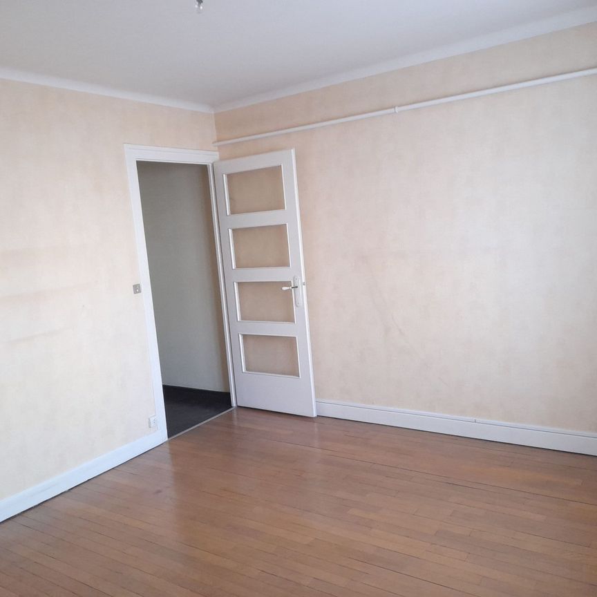 Location Appartement 2 pièces 50m² ANNECY 74000 - Photo 1