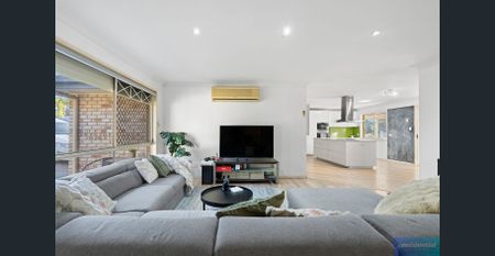 For Lease: Spacious Family Home in a Quiet Cul-de-Sac at Edens Landing! - Photo 2