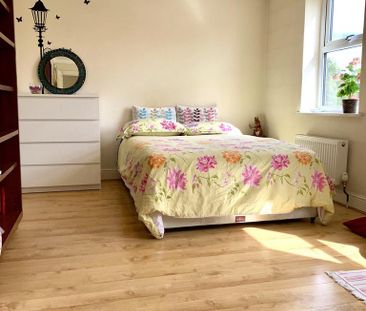 1 bedroom in a house share to rent - Photo 5