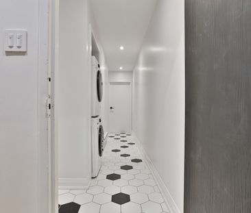For Lease - 612 Gerrard Street Unit# 1, Toronto, Ontario - Photo 5