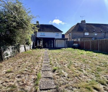 3 bedroom semi-detached house to rent - Photo 4