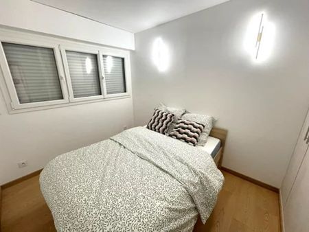 Location Appartement 3 pièces 54 m2 à Courbevoie - Photo 2