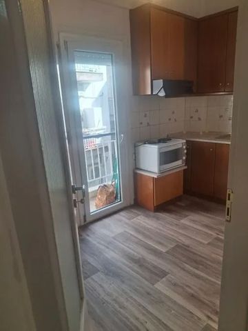 Studio/Γκαρσονιέρα για ενοικίαση Ρήγα Φεραίου (Νεάπολη) - Photo 4