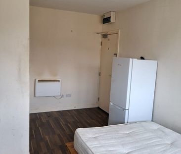 Studio Flat, Whitefoot Lane, BR1 - Photo 5