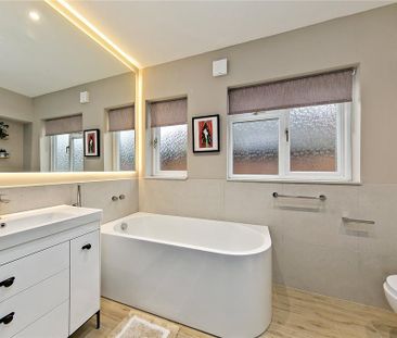 5 bedroom detached house to rent - Photo 5