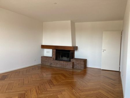 Rent a 4 rooms duplex in Basel - Photo 5