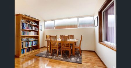 Beautifully Presented! - Photo 4