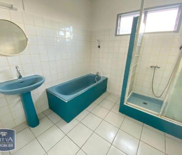 Appartement à louer 4 pièces 81.06m² - Photo 3