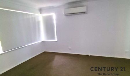 Spacious 4-Bedroom Family Home in a Great Location! - Photo 5