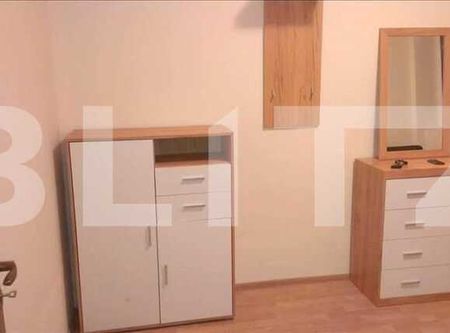 3 camere de inchiriat, 80 mp, imobil nou, mobilat modern, cu terasa de 12 mp - Photo 4