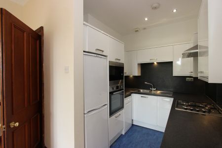 Broomhill Drive, Broomhill, Glasgow, G11 7AA - Photo 5
