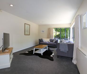 ST ALBANS – 3 BEDROOM, 2 BATHROOM - Photo 1