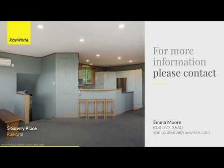 Sunny & Spacious 4-Bedroom Home with Stunning Views - Photo 2