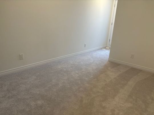 For Lease - 2015 Cameron Lott Crescent, Oshawa, Ontario - Photo 1