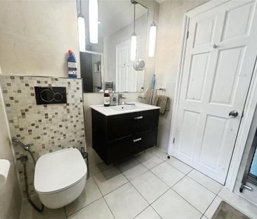 Parking to rent - Photo 1