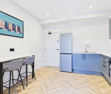 1 bedroom house of multiple occupation to rent - Photo 6