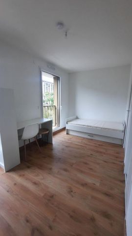 Location Appartement 1 pièce 19m² LYON 7ème - Photo 2